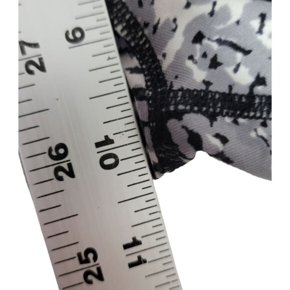 Calvin Klein Performance quick dry yoga pants capri size  XL Black gray legging - Picture 8 of 9